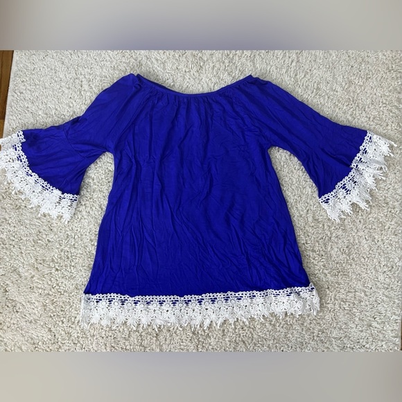 Kids 6-8 Blue Long Sleeve Top With Lace Trimmings NWT - Picture 2 of 6